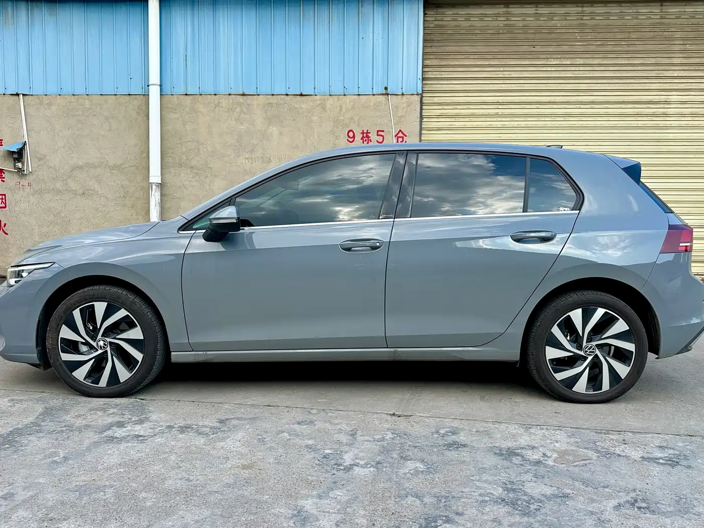 Volkswagen Golf 2026 300TSI Pro фото 4
