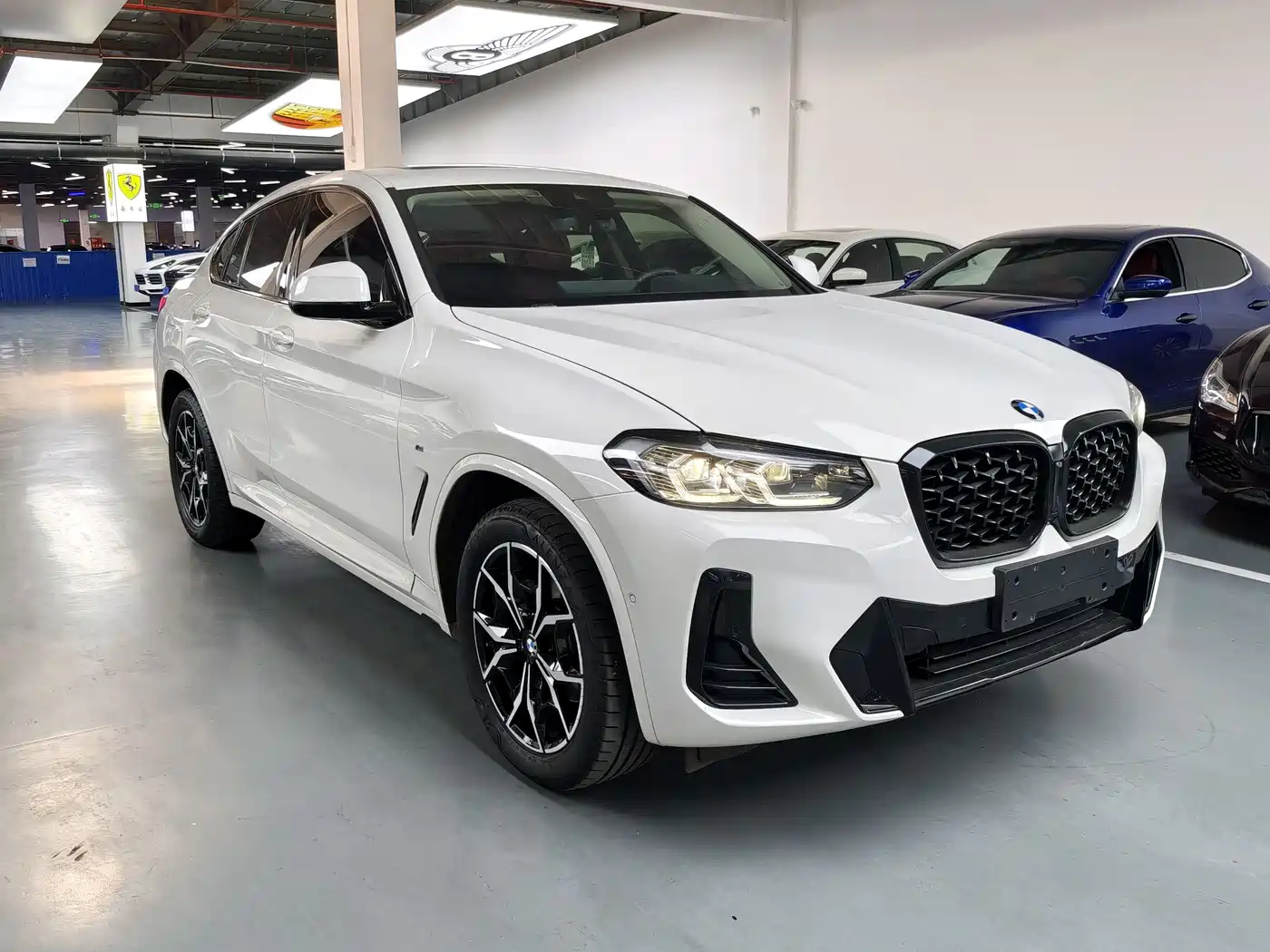 BMW X4 2022 xDrive 25i M Sport Package фото 3