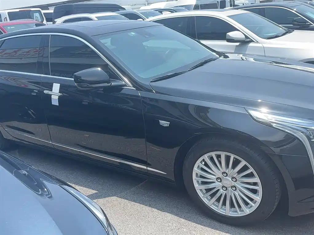 Cadillac CT6 2022 28T Luxury фото 6