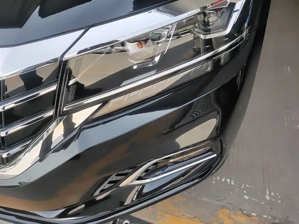 Volkswagen Passat 2019 330TSI Elite Version China VI фото 24