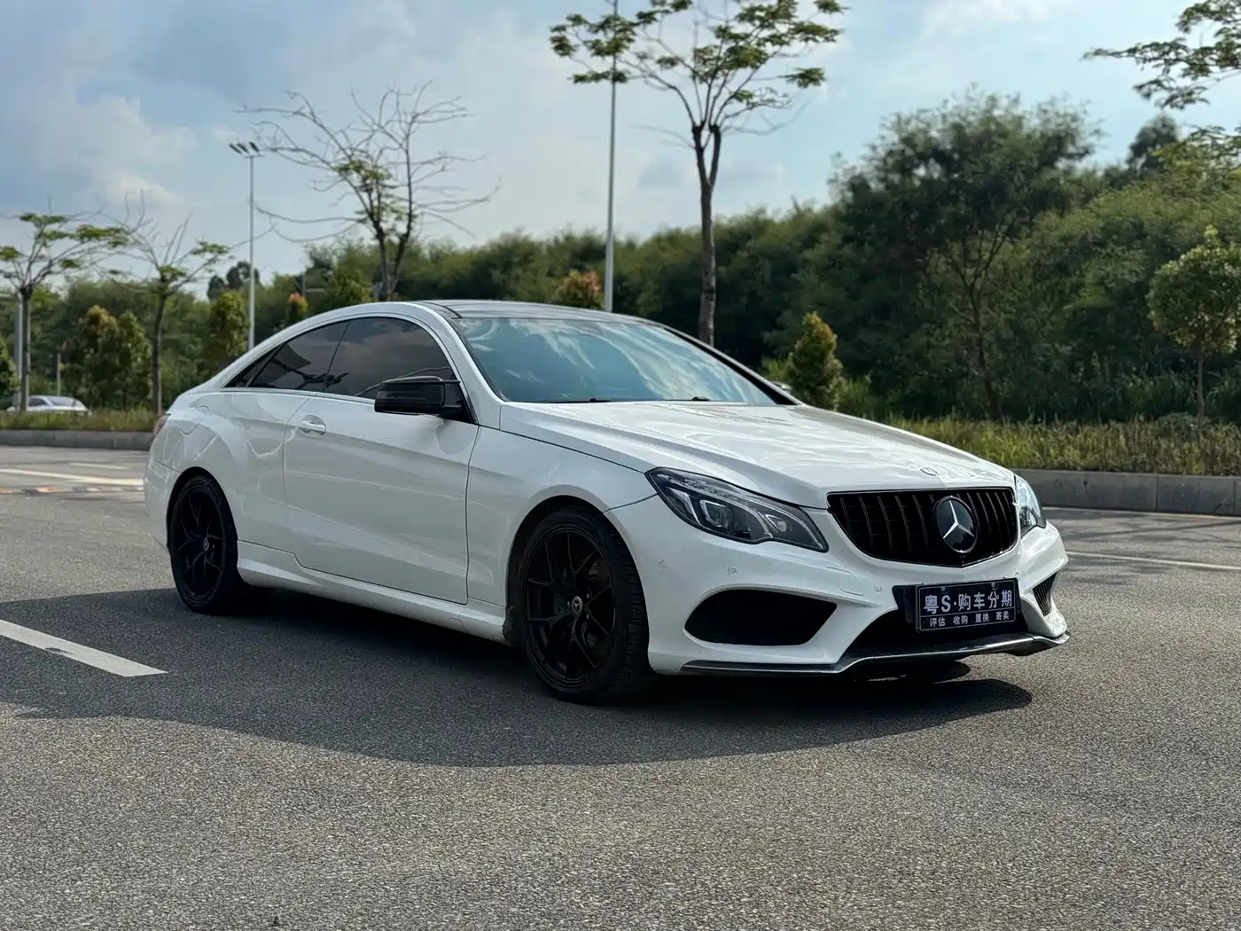 Mercedes-Benz E-Class (Import) 2014 E 260 Coupe фото 3