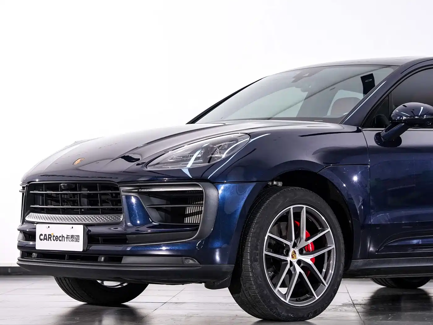 Фото 3 - Porsche Macan