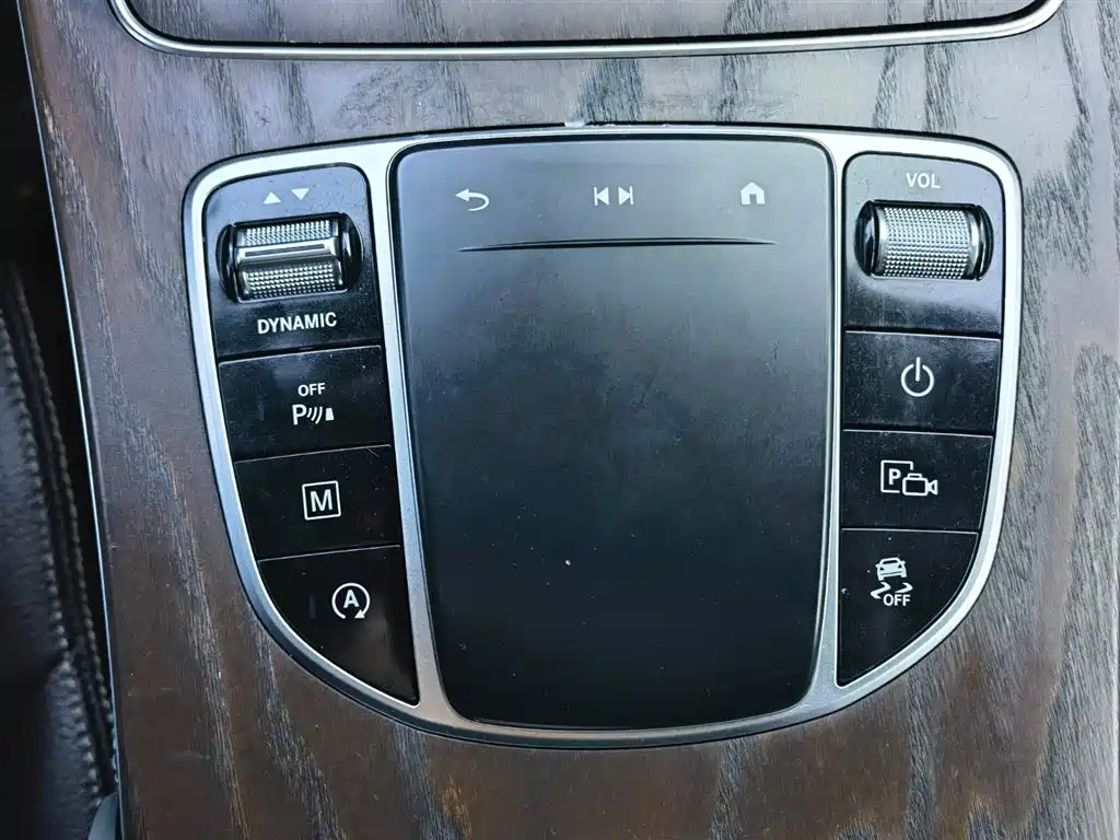 Mercedes-Benz GLC 2020 GLC 260 L 4MATIC Luxury фото 26