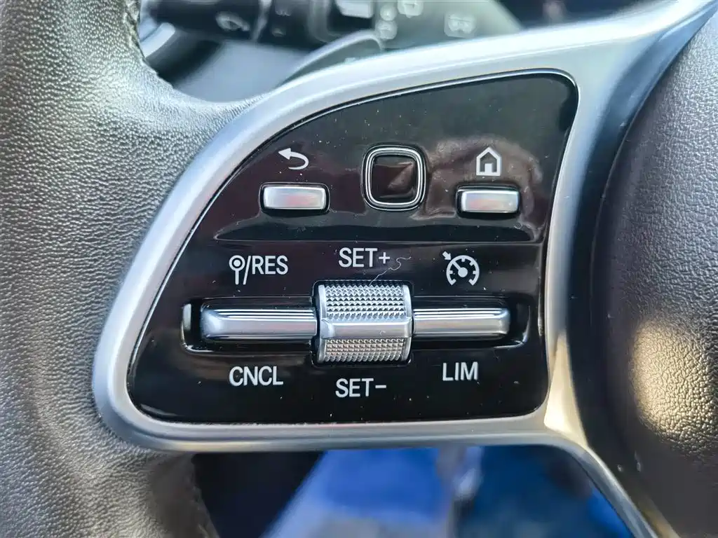Mercedes-Benz GLC 2020 GLC 260 L 4MATIC Luxury фото 29