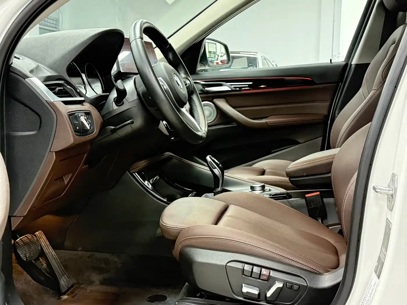 BMW X1 2021 sDrive20Li Exclusive фото 14