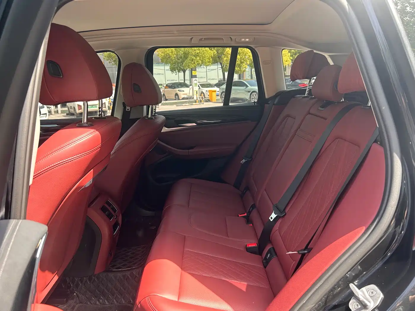 BMW iX3 2022 Facelift Leading Model фото 11