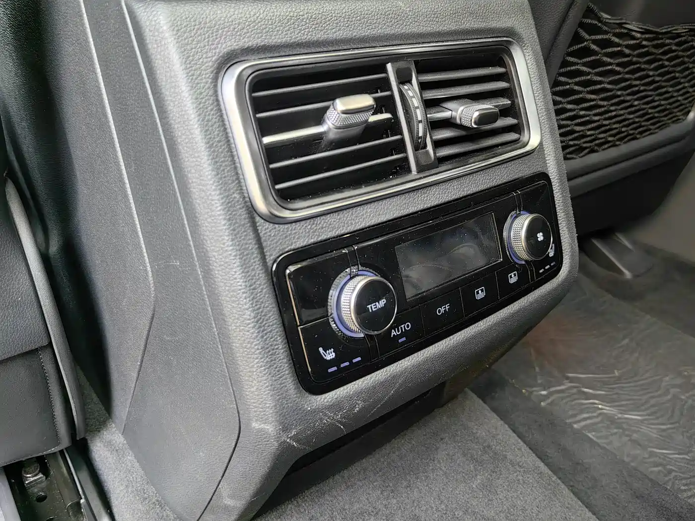 Hongqi HS7 2019 3.0T Automatic 4WD Smart Connection Flag Smooth Edition фото 18