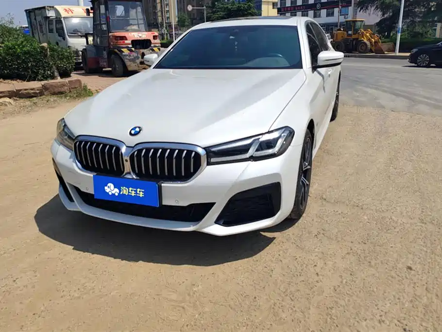 BMW 5 Series 2022 Facelift II 530Li Premium Package M Sport
