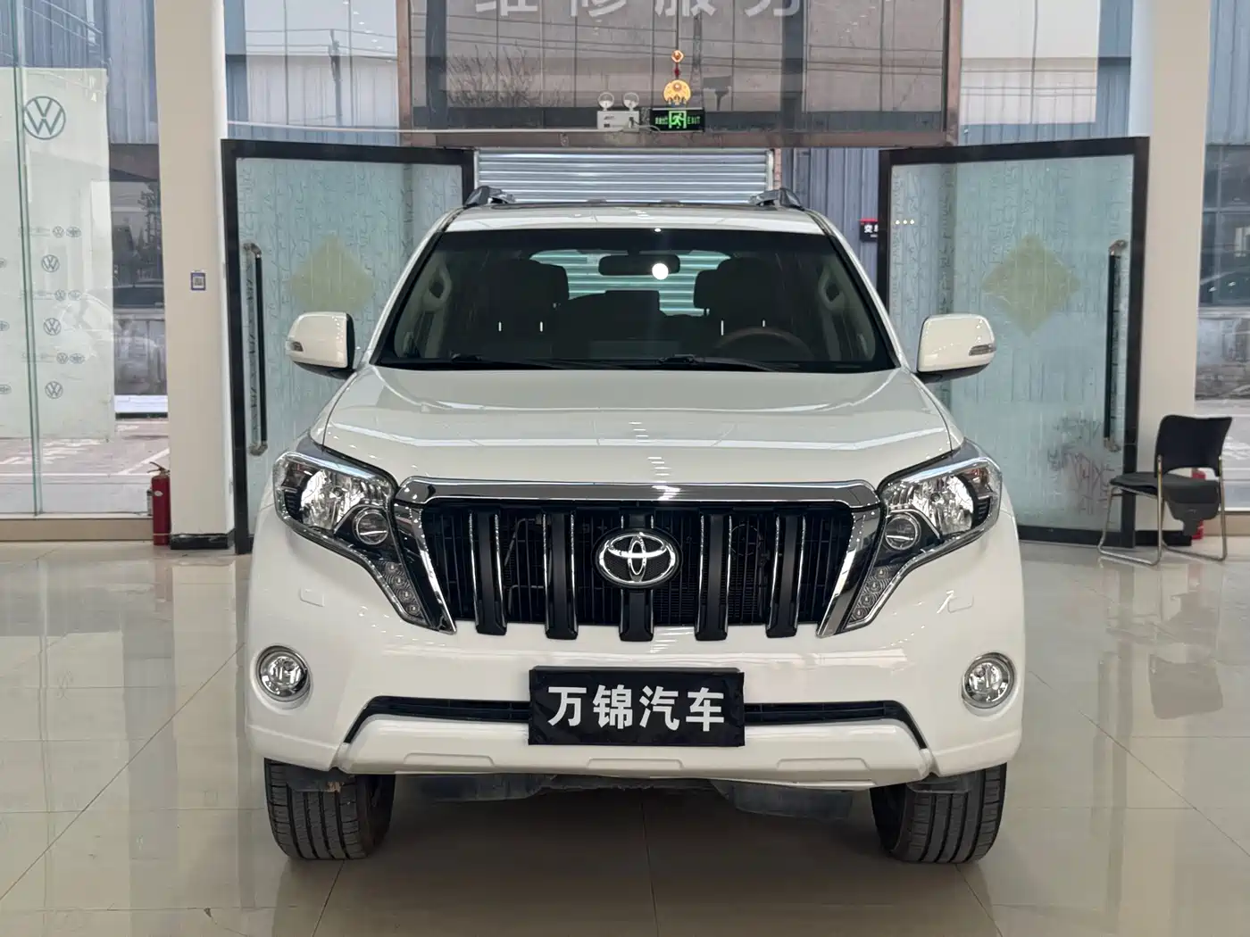 Toyota Prado 2016 2.7L Auto Luxury Edition фото 2