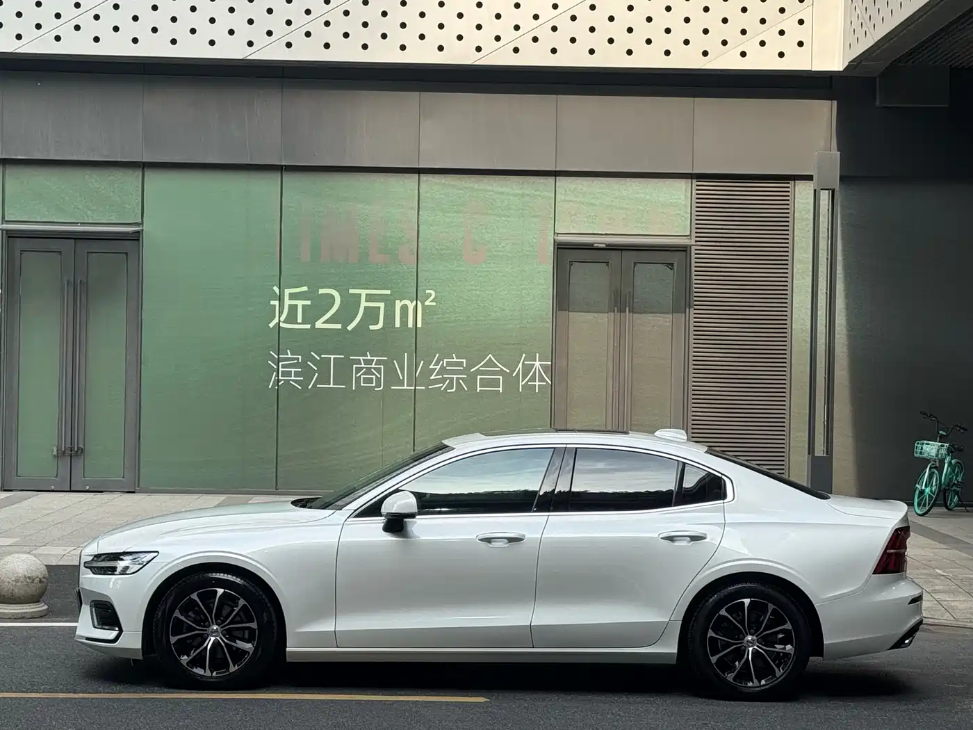 Volvo S60 2021 T4 Smart Elite Luxury фото 7