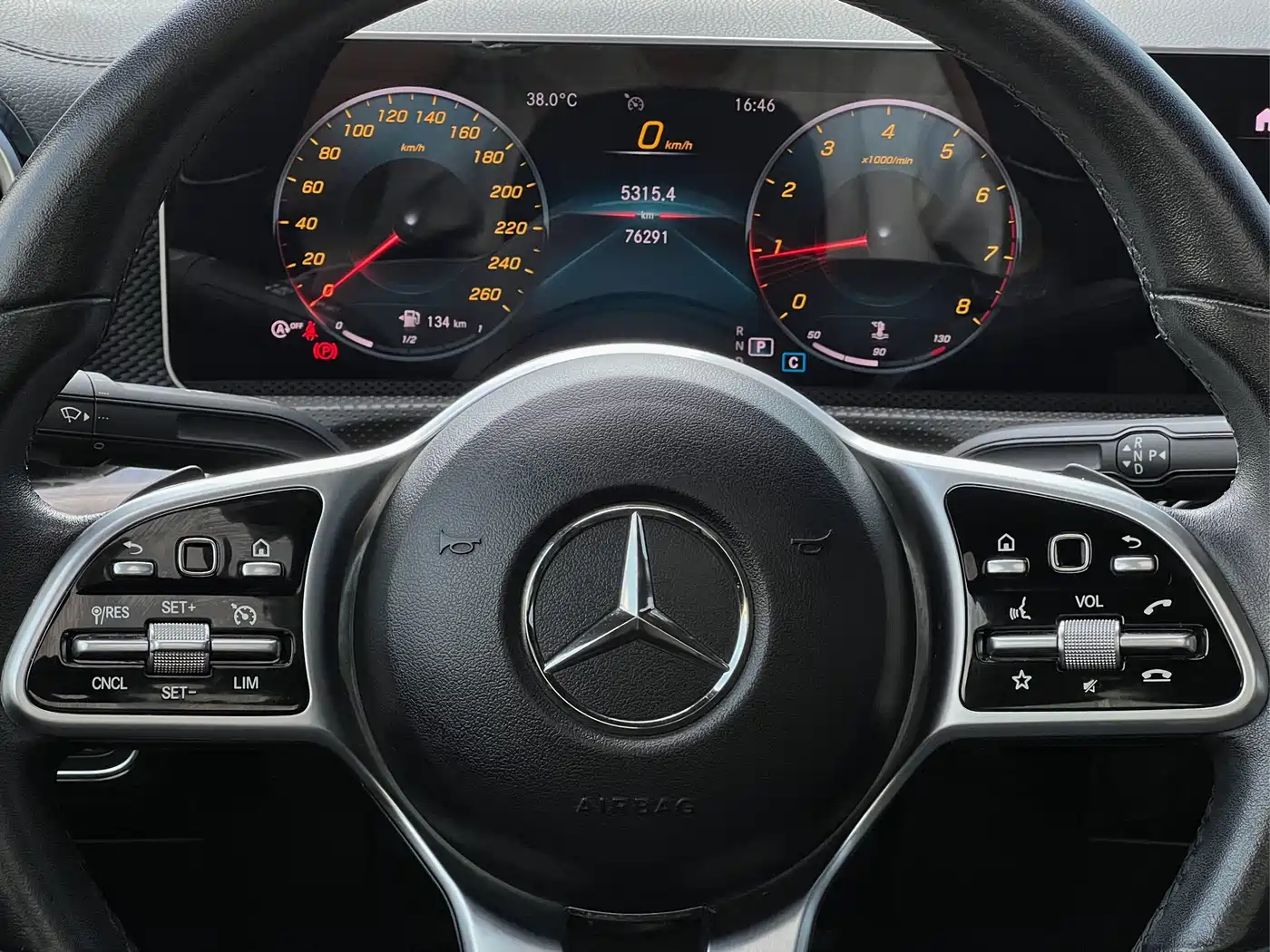 Mercedes-Benz A-Class 2019 Facelift A 200 L фото 19
