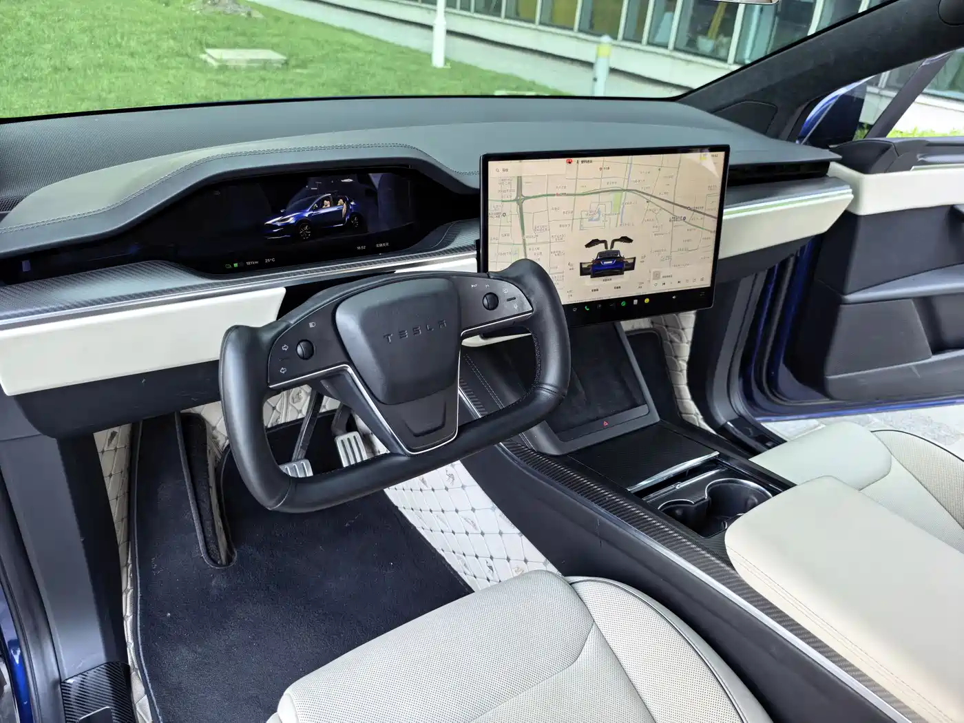Tesla Model X 2023 Tri-motor AWD Plaid фото 16