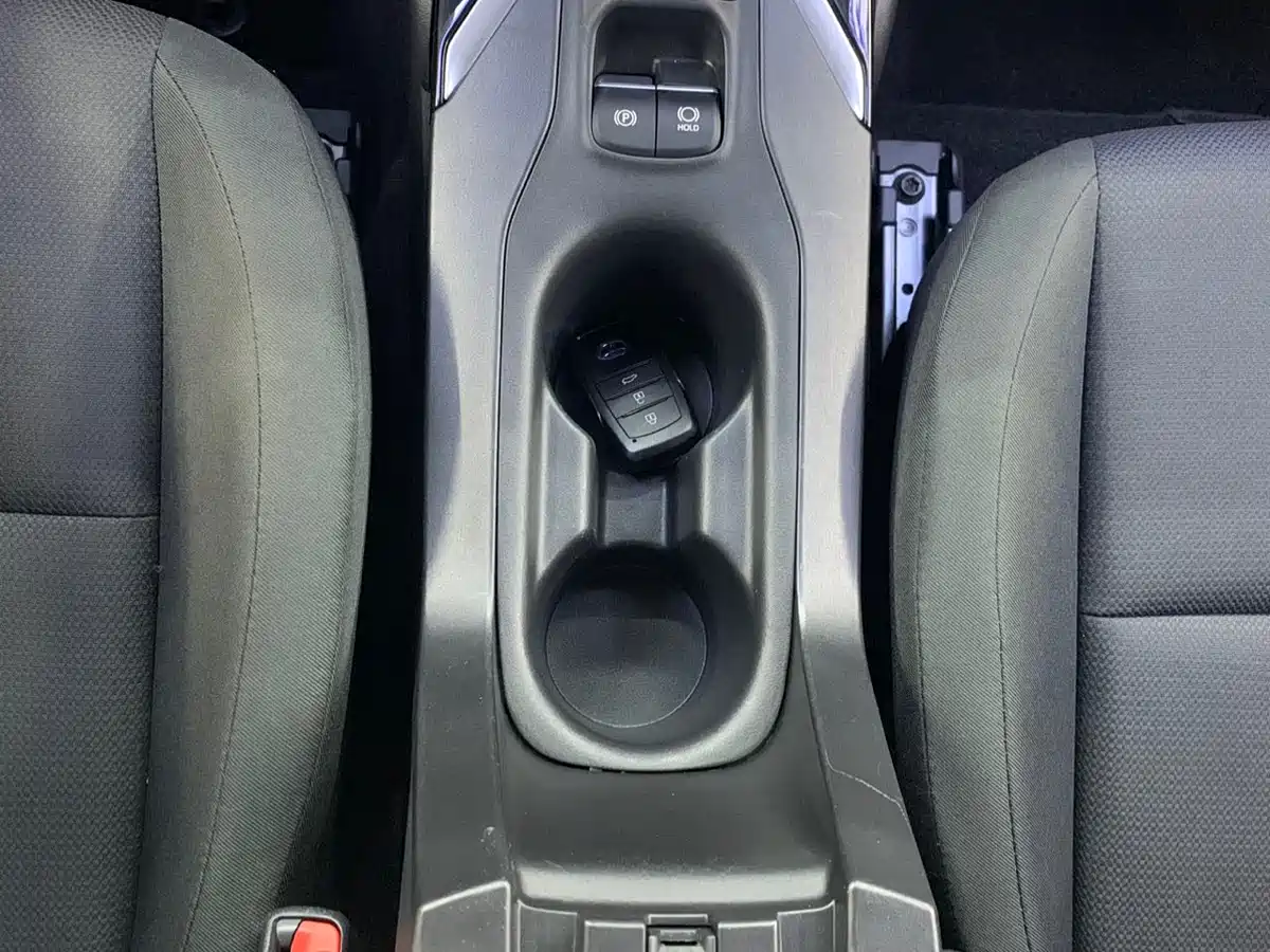 Toyota Levin 2023 Smart Hybrid 1.8L Luxury фото 10