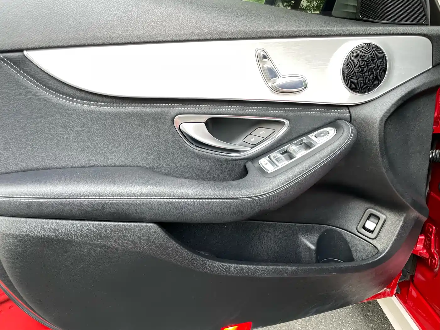 Mercedes-Benz C-Class 2017 Facelift C 200 Sport Edition фото 27
