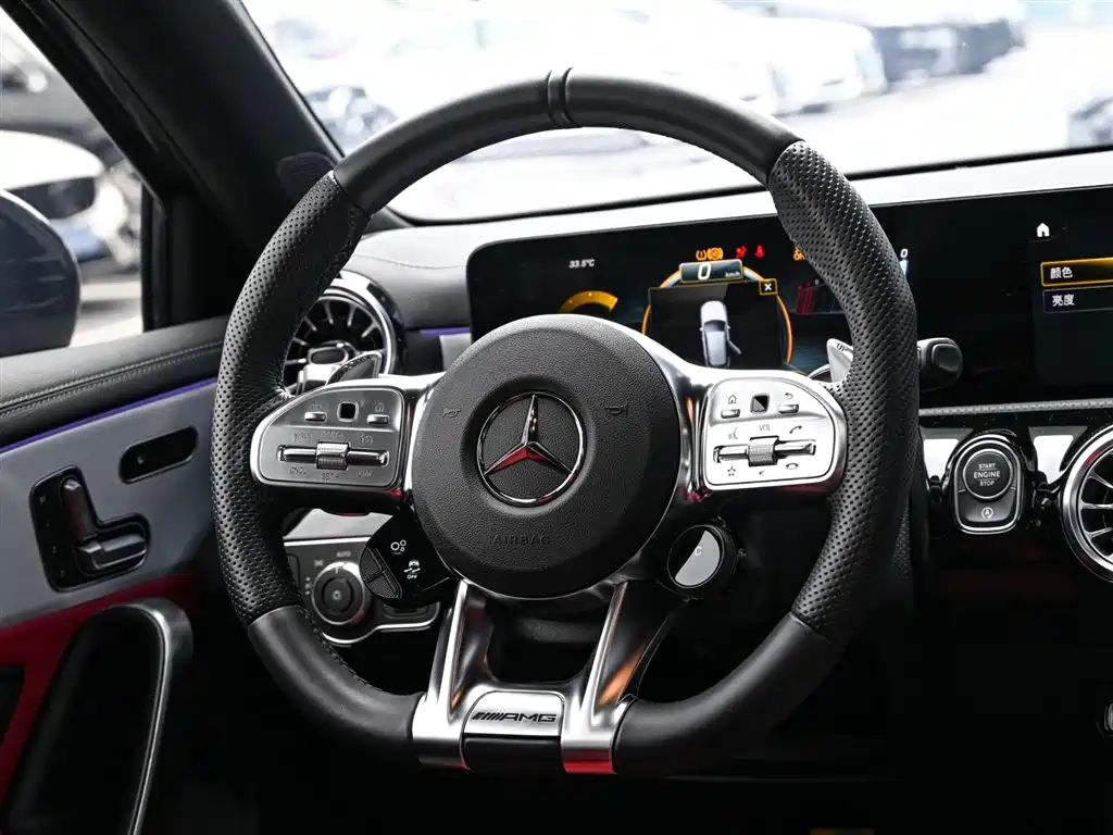 Mercedes-Benz A-Class AMG 2023 Model Year AMG A 35 L 4MATIC фото 12