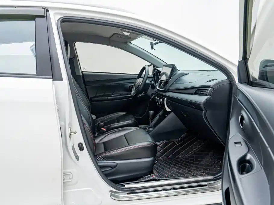 Toyota Yaris, миниатюра 12