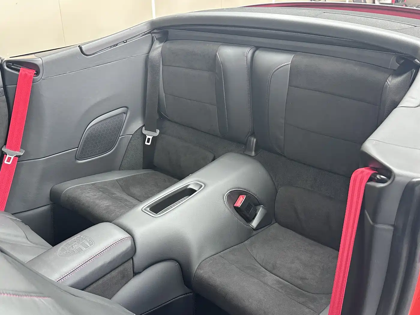 Porsche 911 2016 Carrera Cabriolet 3.0T фото 14