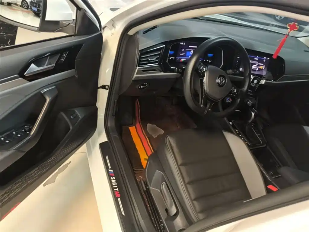 Volkswagen Sagitar 2021 200TSI DSG Comfort Smart Edition фото 9