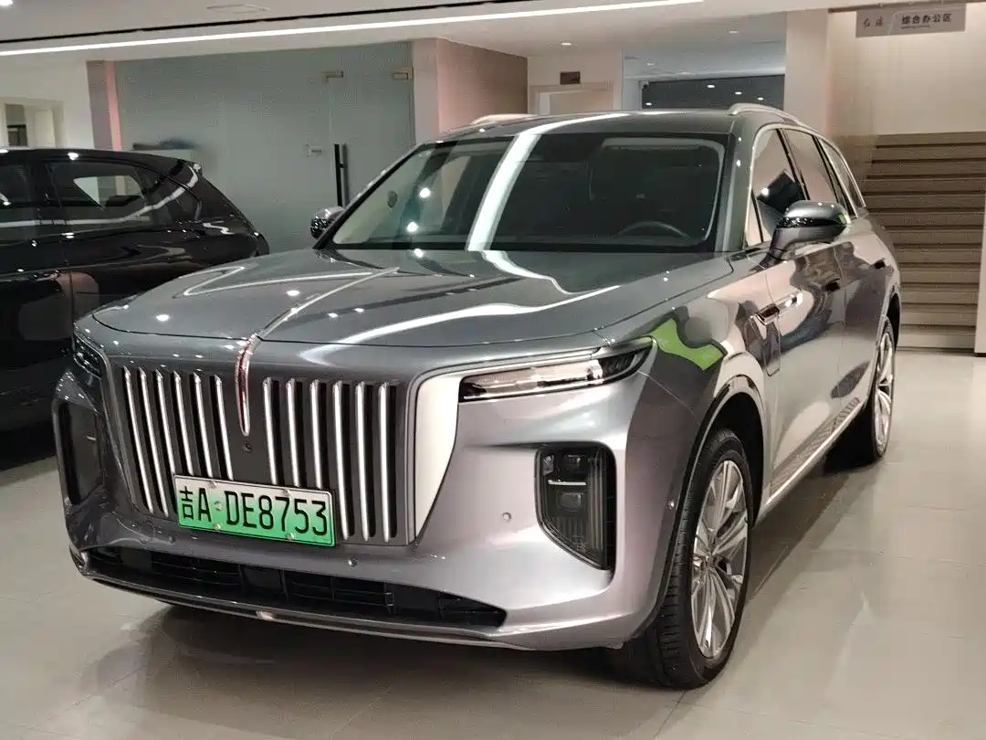 Hongqi E-HS9 2022 660km Qi Chang Edition (6-seater)