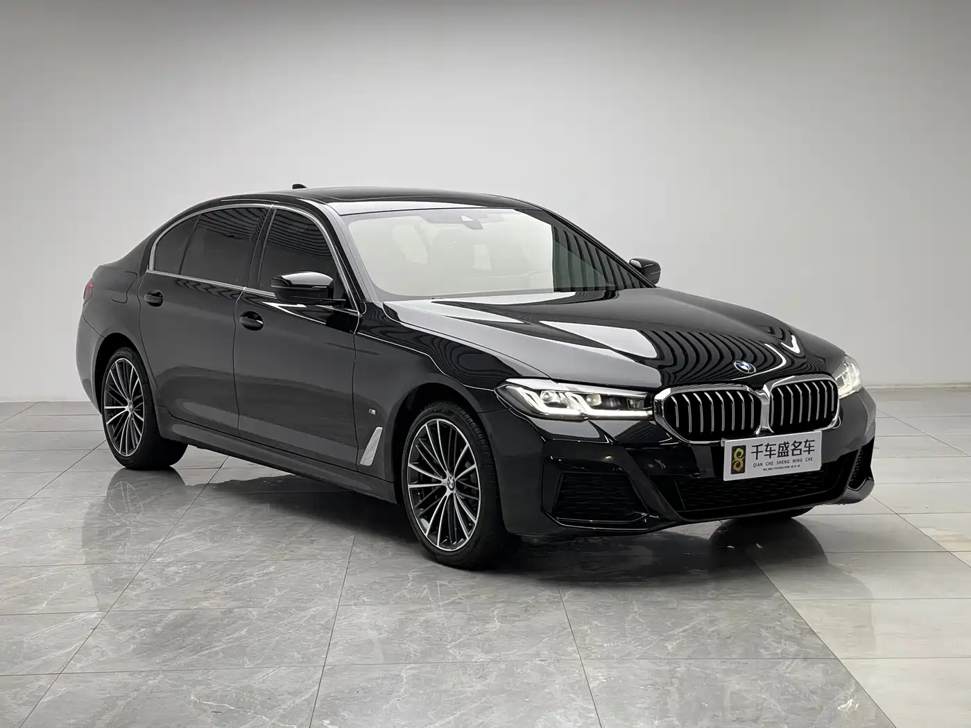 BMW 5 Series 2023 530Li Leading M Sport Package фото 3