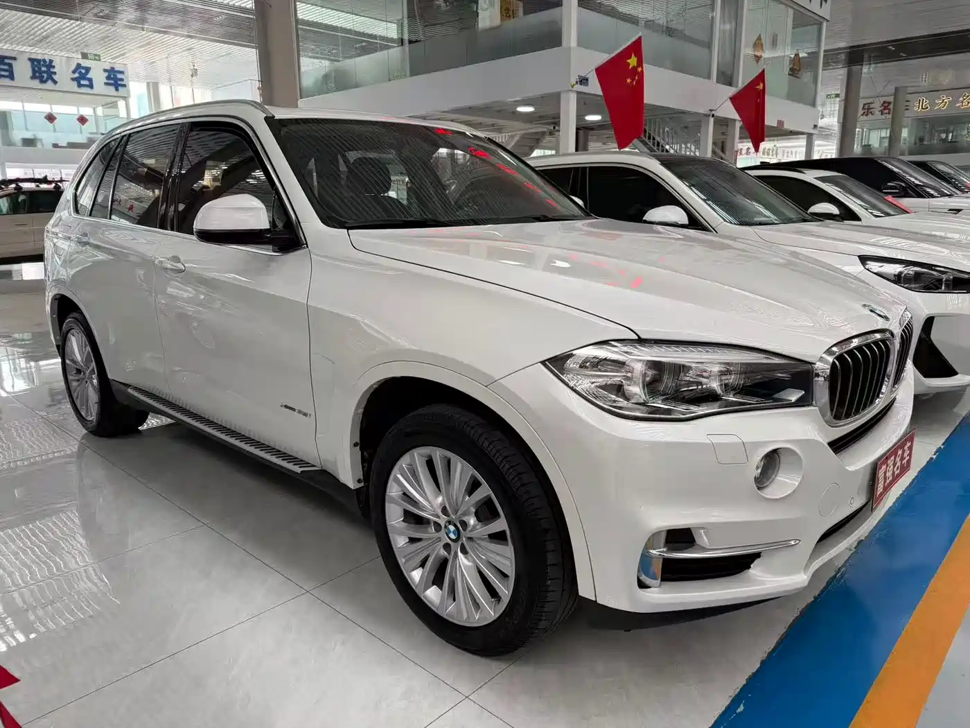 BMW X5 (Import) 2017 xDrive28i фото 3