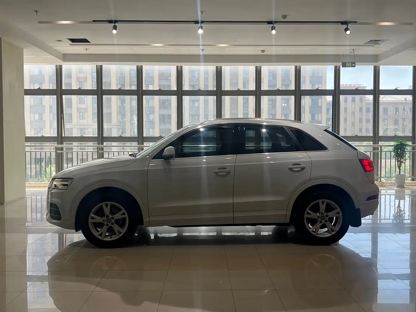 Audi Q3 2017 30 TFSI Fashion фото 3