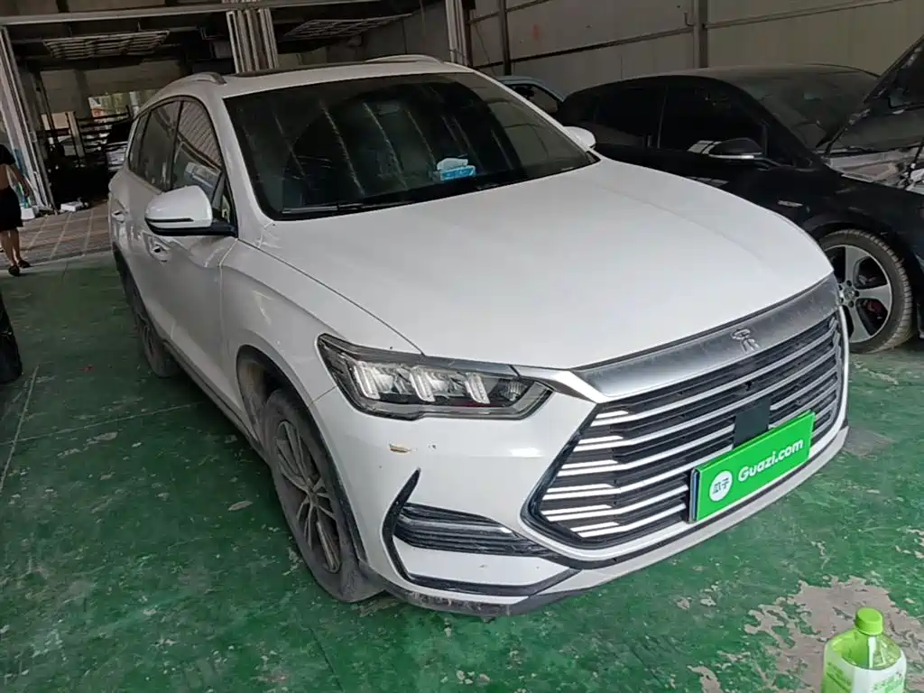 Фото 4 - BYD Song Pro