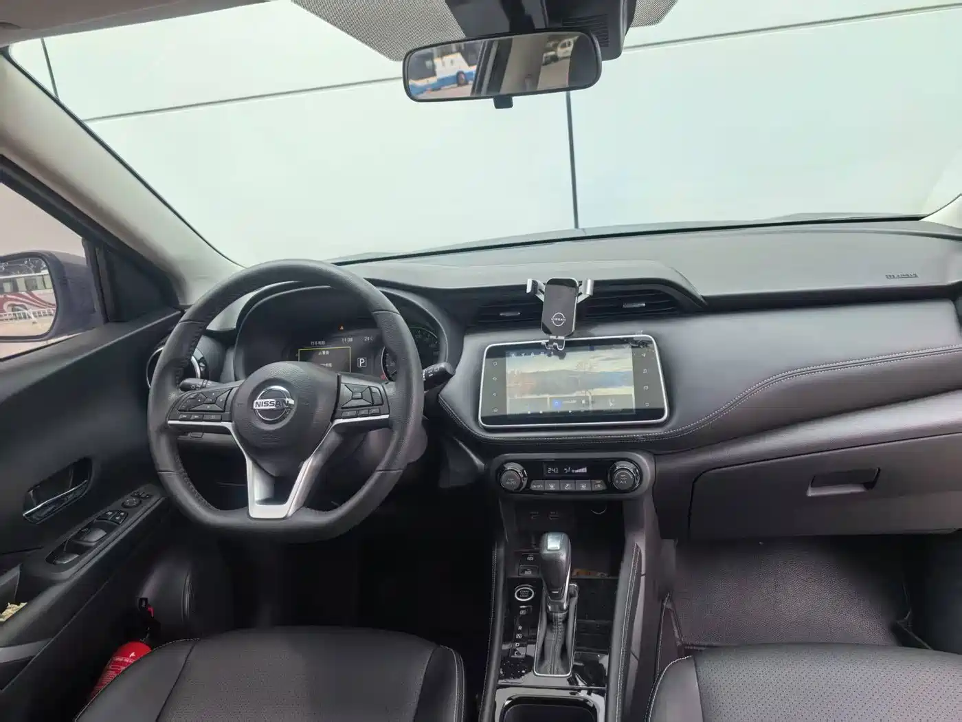 Nissan Kicks 2023 2022 1.5L CVT XV Luxury Edition