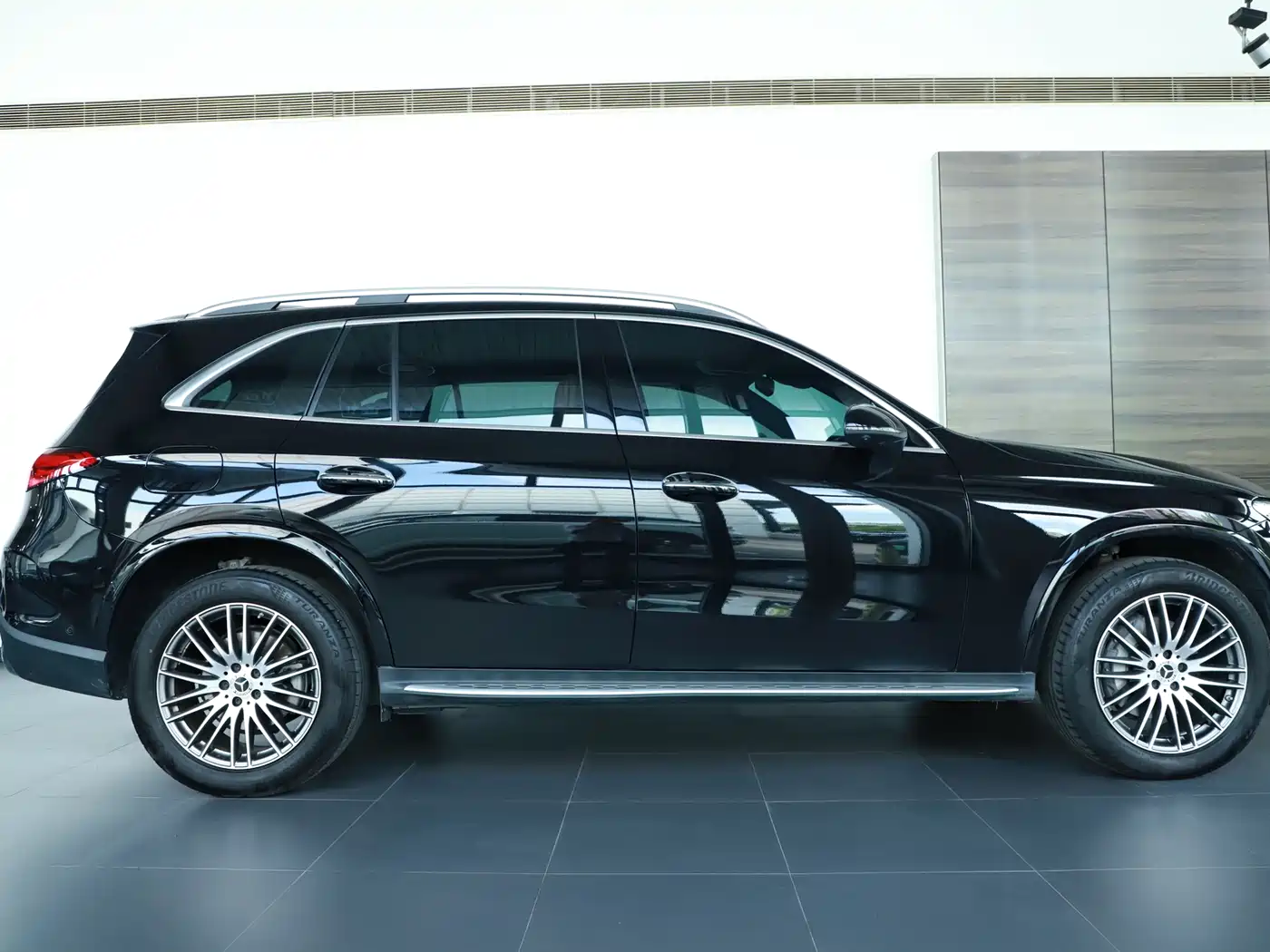 Mercedes-Benz GLC 2024 GLC 300 L 4MATIC Dynamic 5-seater фото 9