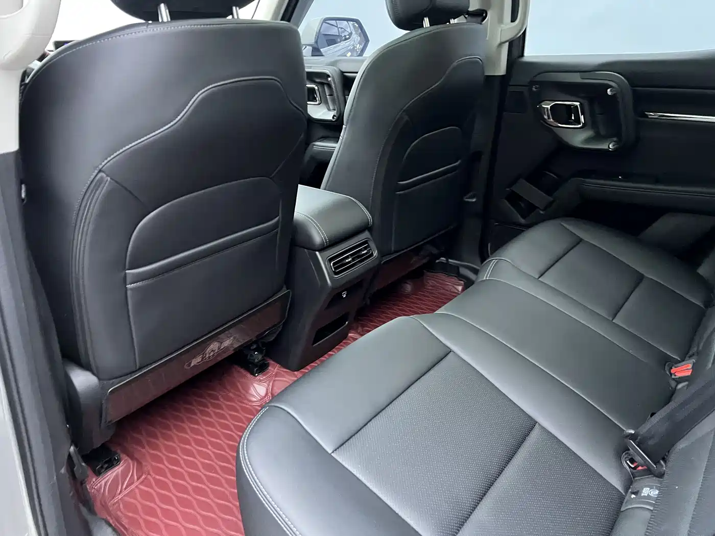 Haval Da Gou 2nd Gen 2023 2.0T AWD Wild Adventure Plus фото 10