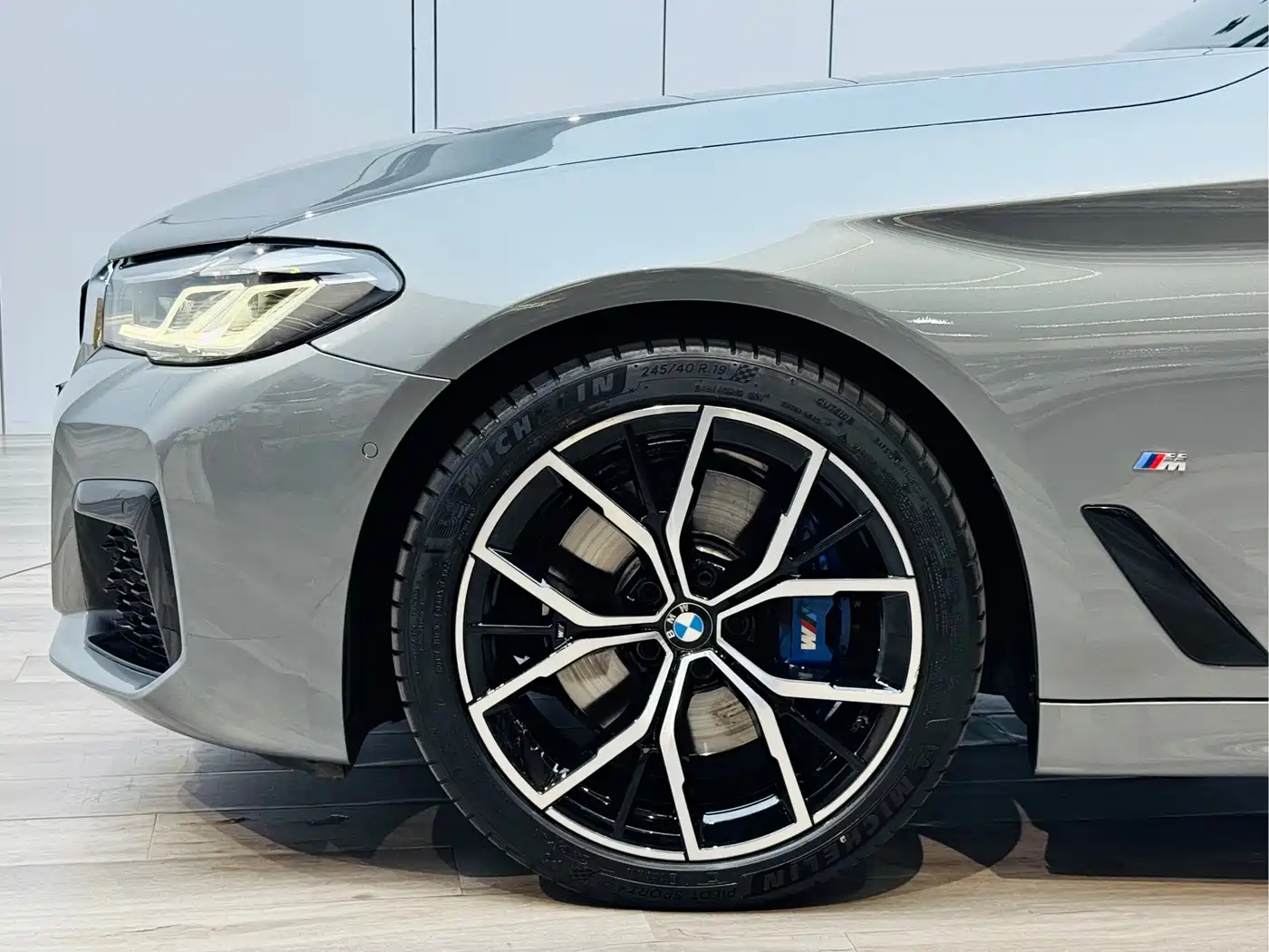 BMW 5 Series (Import) 2022 Model Second Facelift 530i Style Edition M Sport Package фото 30