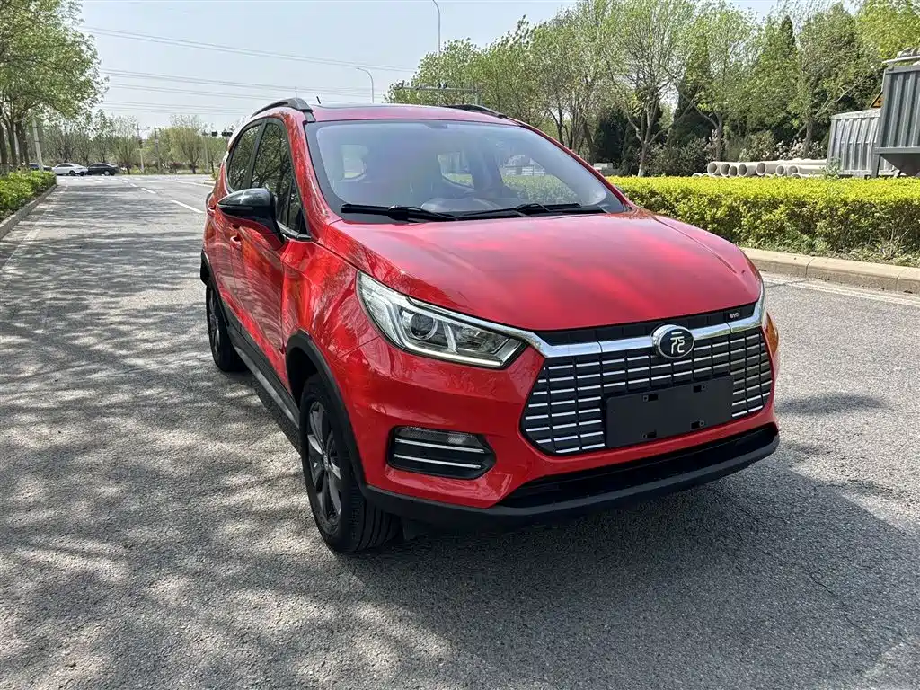 BYD Yuan New Energy 2019 EV360 Smart Connect Premium Edition фото 5