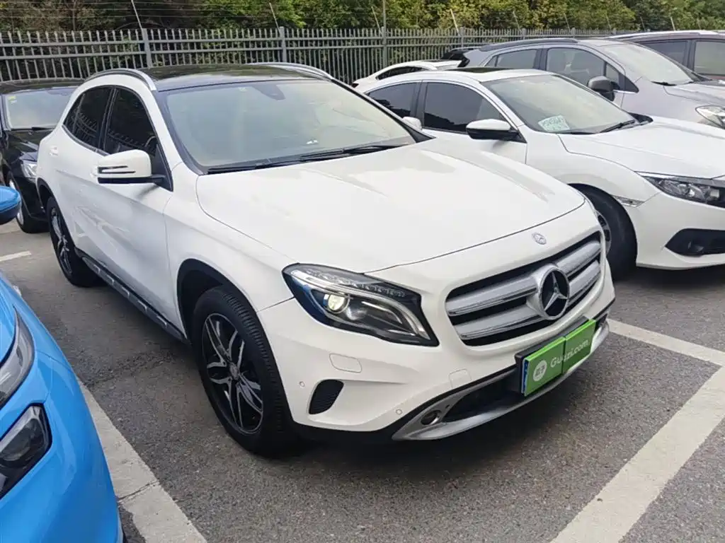 Mercedes-Benz GLA 2016 GLA 200 Fashion фото 4