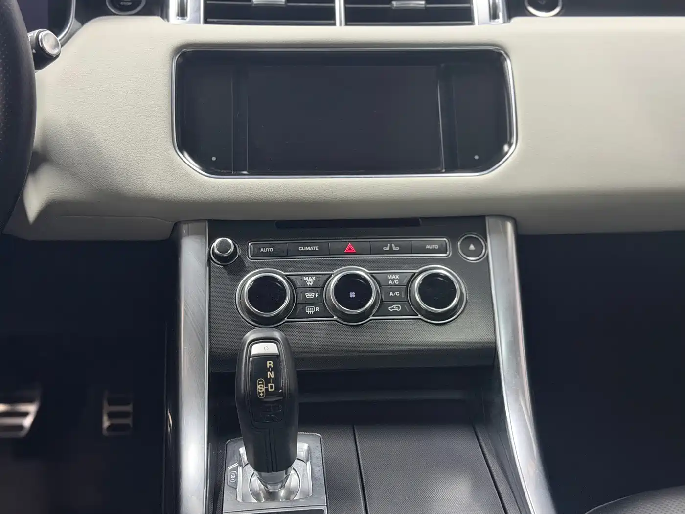 Land Rover Range Rover Sport 2014 3.0 SC V6 HSE DYNAMIC фото 6