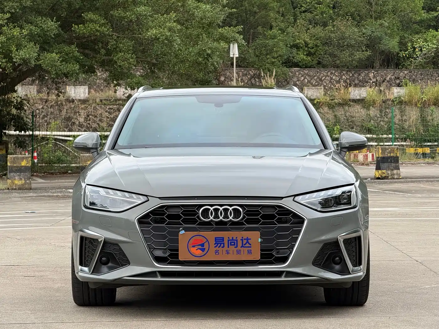 Audi A4 (Import) 2021 Avant 40 TFSI Pioneer Starlight Edition