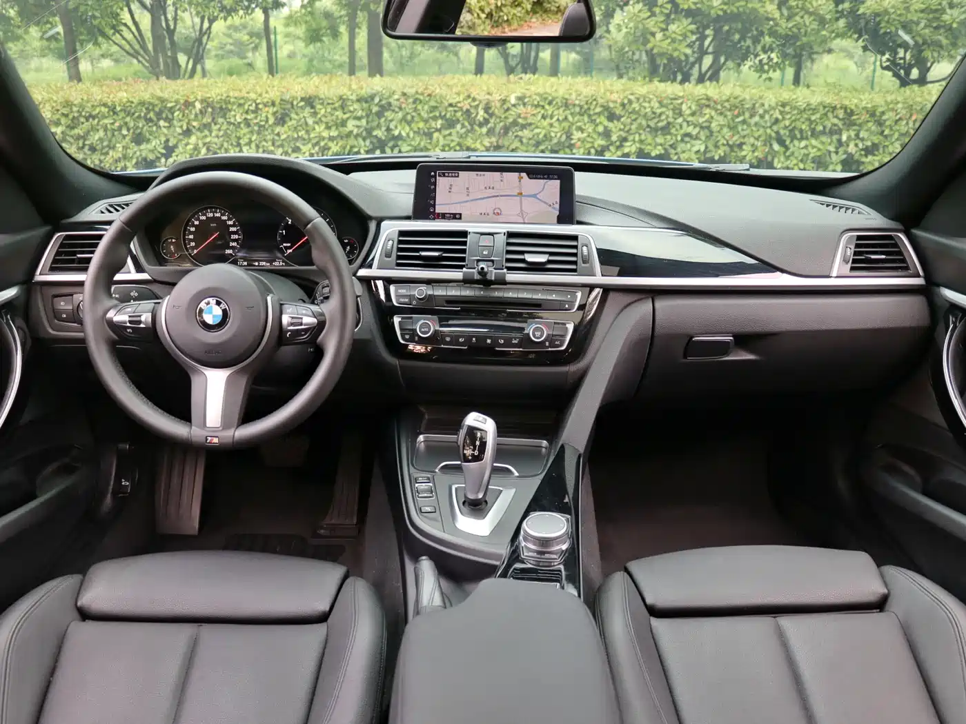BMW 3 Series GT 2020 320i M Sport Package фото 11