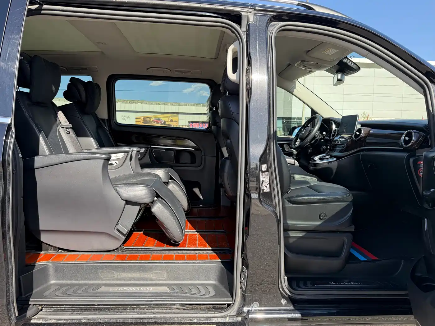 Mercedes-Benz V-Class 2018 V 260 Premium Edition China VI фото 27