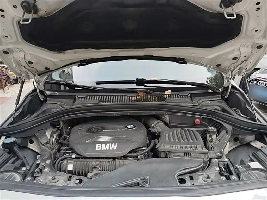 BMW 2 Series Touring 2016 220i Leading Model фото 20
