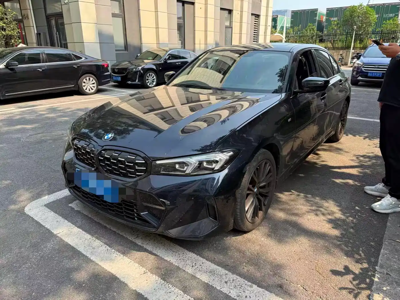 BMW 3 Series 2024 325Li M Sport Shadowline Package