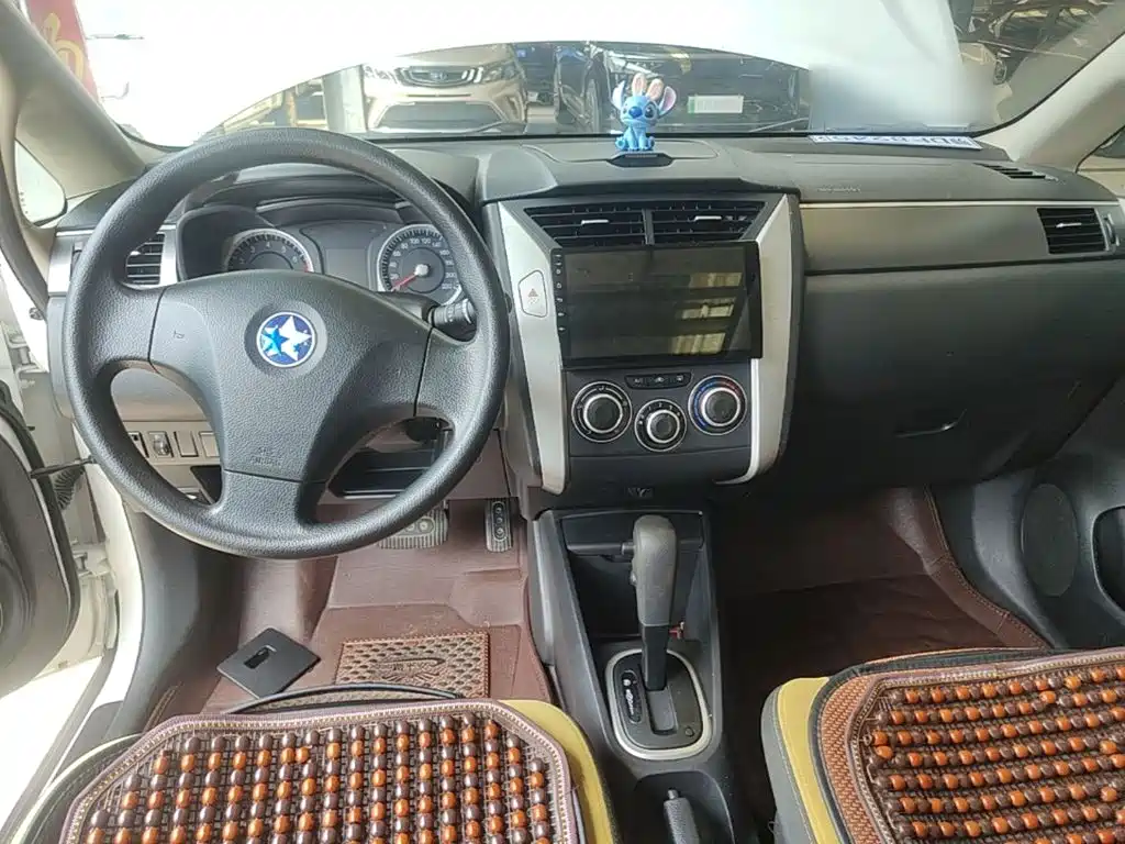 Venucia R50X 2014 2013 1.6L Automatic