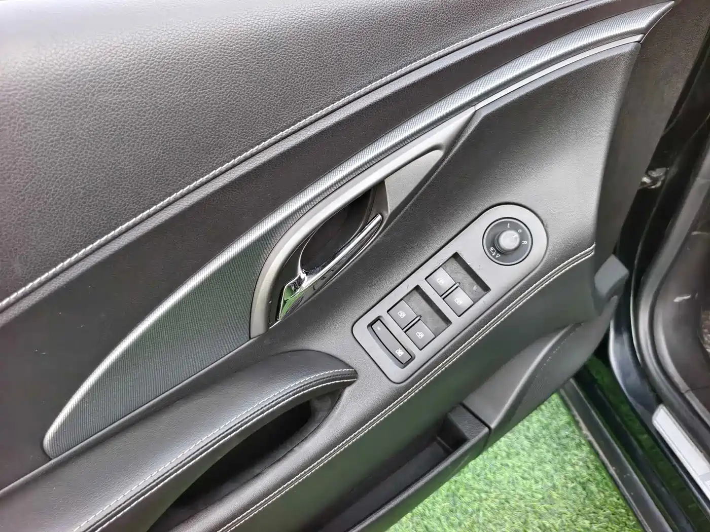Buick LaCrosse 2012 2012 2.0T Luxury Edition