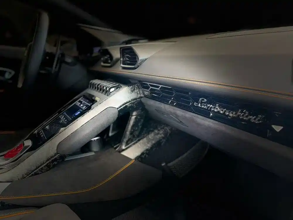 Фото 5 - Lamborghini Huracán