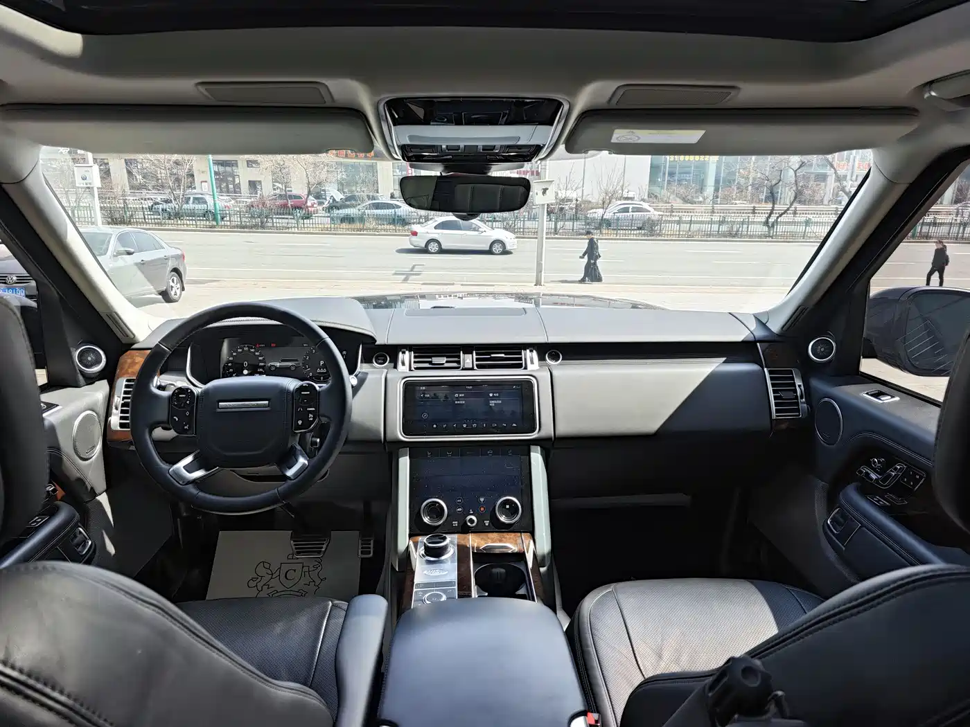 LAND ROVER RANGE ROVER