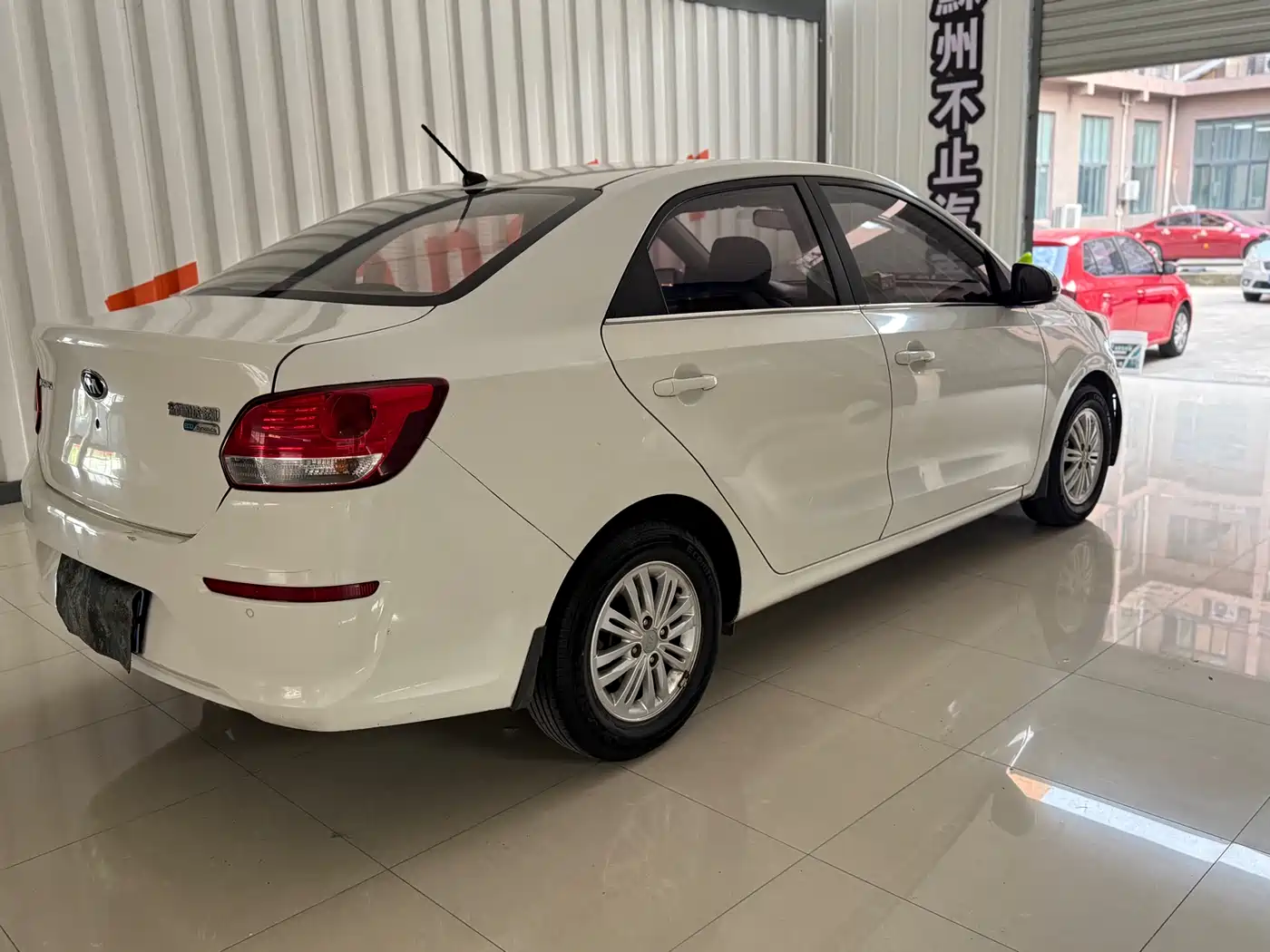 Kia Huan Chi 2019 1.4L Manual Smart Value Edition China VI фото 4