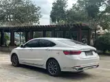 Фото 5 - Geely Borui