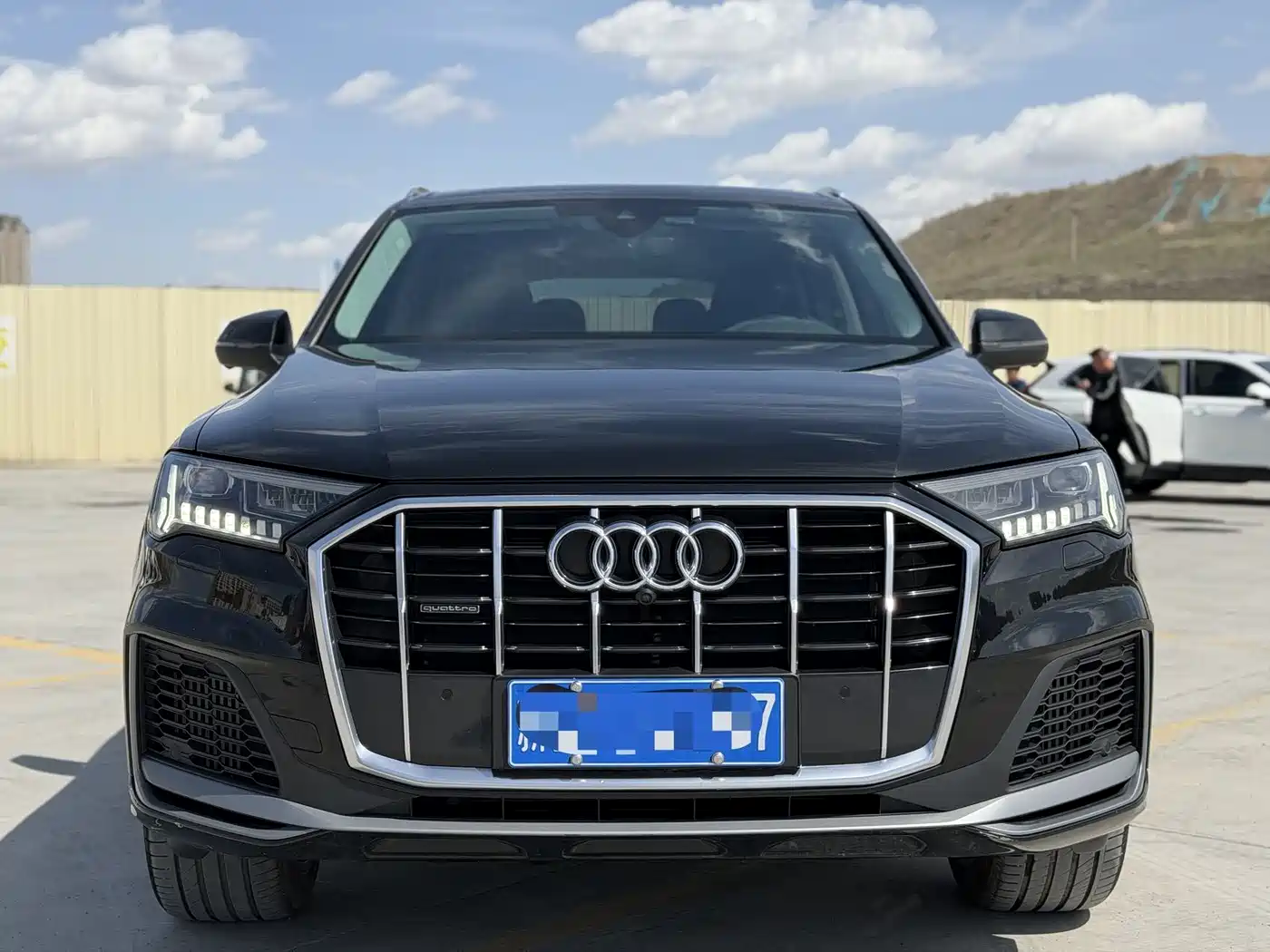 Audi Q7 2023 55 TFSI quattro S line Sport фото 2