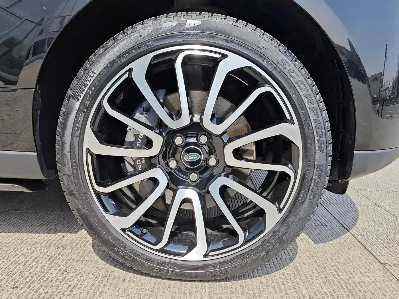 LAND ROVER RANGE ROVER