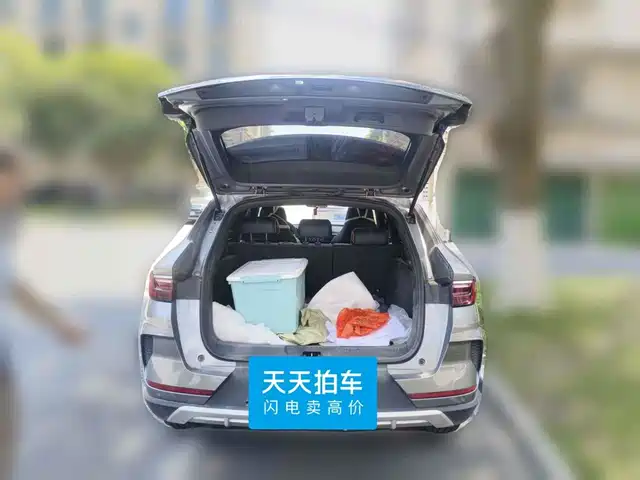 BYD Song PLUS PHEV 2021 EV Premium Model — фото 5