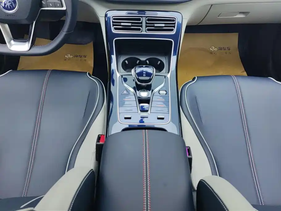 BYD Qin PLUS 2021 DM-i 55KM Flagship фото 16