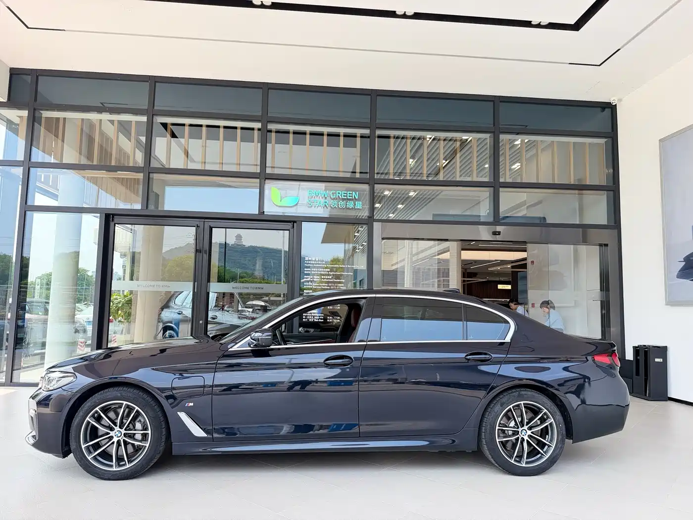 BMW 5 Series New Energy 2021 Facelift 535Le Pioneer M Sport Package фото 2
